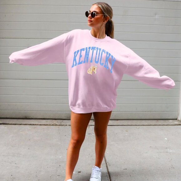 Gildan Tops - NWT Kentucky Sweatshirt